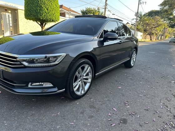 VOLKSWAGEN PASSAT 2.0 16V TSI BLUEMOTION GASOLINA HIGHLINE 4P DSG VOLKSWAGEN PASSAT 2.0 16V TSI BLUEMOTION GASOLINA HIGHLINE 4P DSG